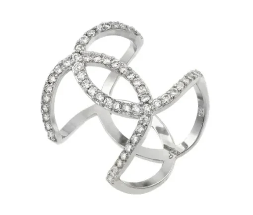 BAGUE EN ARGENT RHODIÉ ENTRECROISÉ SERTIE DE CUBIQUES ZIRCONIAS