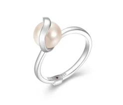 BAGUE EN ARGENT RHODIÉ SERTIE DpiUNE PERLE DpiEAU DOUCE