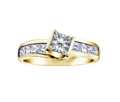 BAGUE EN OR BLANC SERTIE DE DIAMANTS PRINCESSES