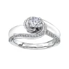 BAGUE EN OR 14K BLANC SERTIE DpiUN DIAMANT CANADIEN ET DE DIAMANTS