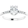 BAGUE EN OR 14K BLANC SERTIE DpiUN DIAMANT LABORATOIRE OVALE ET DE DIAMANTS LABORATOIRES