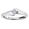 BAGUE EN OR 10K BLANC SERTIE DpiUN DIAMANT CANADIEN