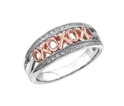 BAGUE EN OR 10K ROSE ET ARGENT SERTIE DE DIAMANTS
