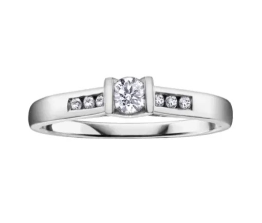 BAGUE EN OR 14K SERTIE DpiUN DIAMANT CANADIEN ET DE DIAMANTS