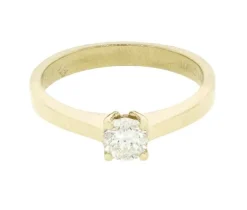 BAGUE EN OR 14K SERTIE DpiUN DIAMANT
