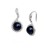 BOUCLES EN ARGENT RHODIÉ SERTIES DE PERLE SYNTHÉTIQUES TEINTÉES ET DE CUBIQUES ZIRCONIAS