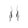 BOUCLES EN OR BLANC SERTIES DE DIAMANTS BLANCS ET NOIRS