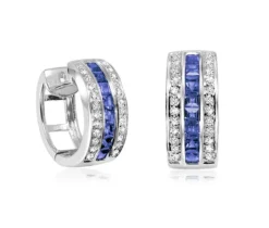 BOUCLES EN OR 10K BLANC SERTIES DE SAPHIRS ET DE DIAMANTS