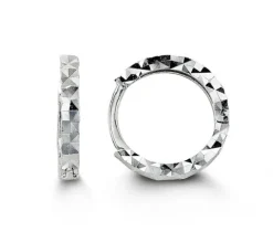 BOUCLES HUGGIES POUR BÉBÉ EN OR BLANC TAILLÉES DIAMANT