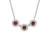 COLLIER EN OR BLANC SERTI DE SAPHIRS, RUBIS OU ÉMERAUDES ET DE DIAMANTS