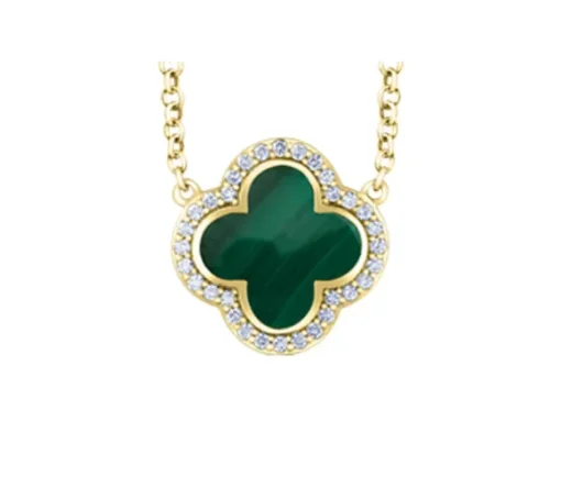 COLLIER EN OR ORNÉ DpiUN TRÈFLE SERTI DE MALACHITE ET DE DIAMANTS