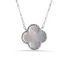 COLLIER TRÈFLE EN ARGENT RHODIÉ SERTI DE NACRE DE PERLE OU DpiÉMAIL NOIR