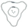 ENSEMBLE COLLIER, BRACELET ET BOUCLES EN OR BLANC SERTIS DE PERLES DE CULTURE