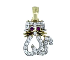 PENDENTIF CHAT AJOURÉ EN OR 10K SERTI DE CUBIQUES ZIRCONIAS