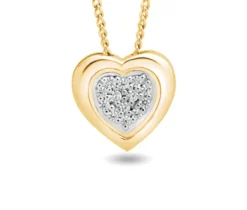 PENDENTIF COEUR À PAVÉ DE DIAMANTS EN OR 10K ET SA CHAINE