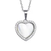 PENDENTIF COEUR EN ARGENT RHODIÉ SERTI DE NACRE DE PERLE ET DE CUBIQUES ZIRCONIAS